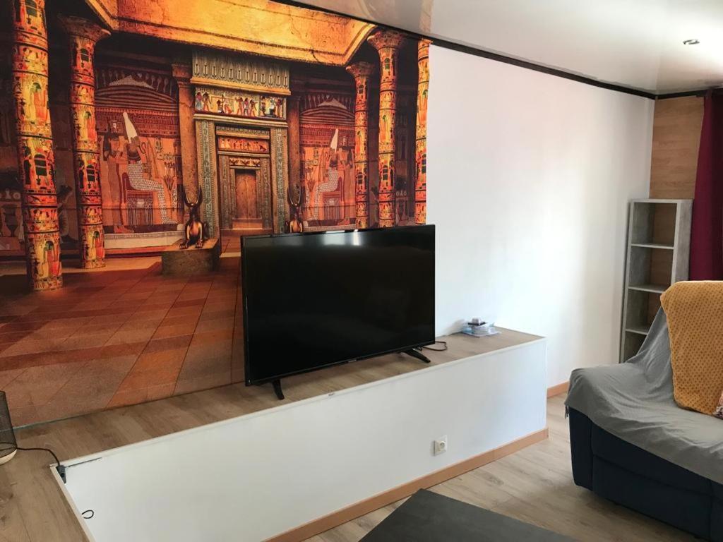 Apartament Le Flamboyant Avec Piscine Chauffee 30° Et Jacuzzi Saint-André Zewnętrze zdjęcie